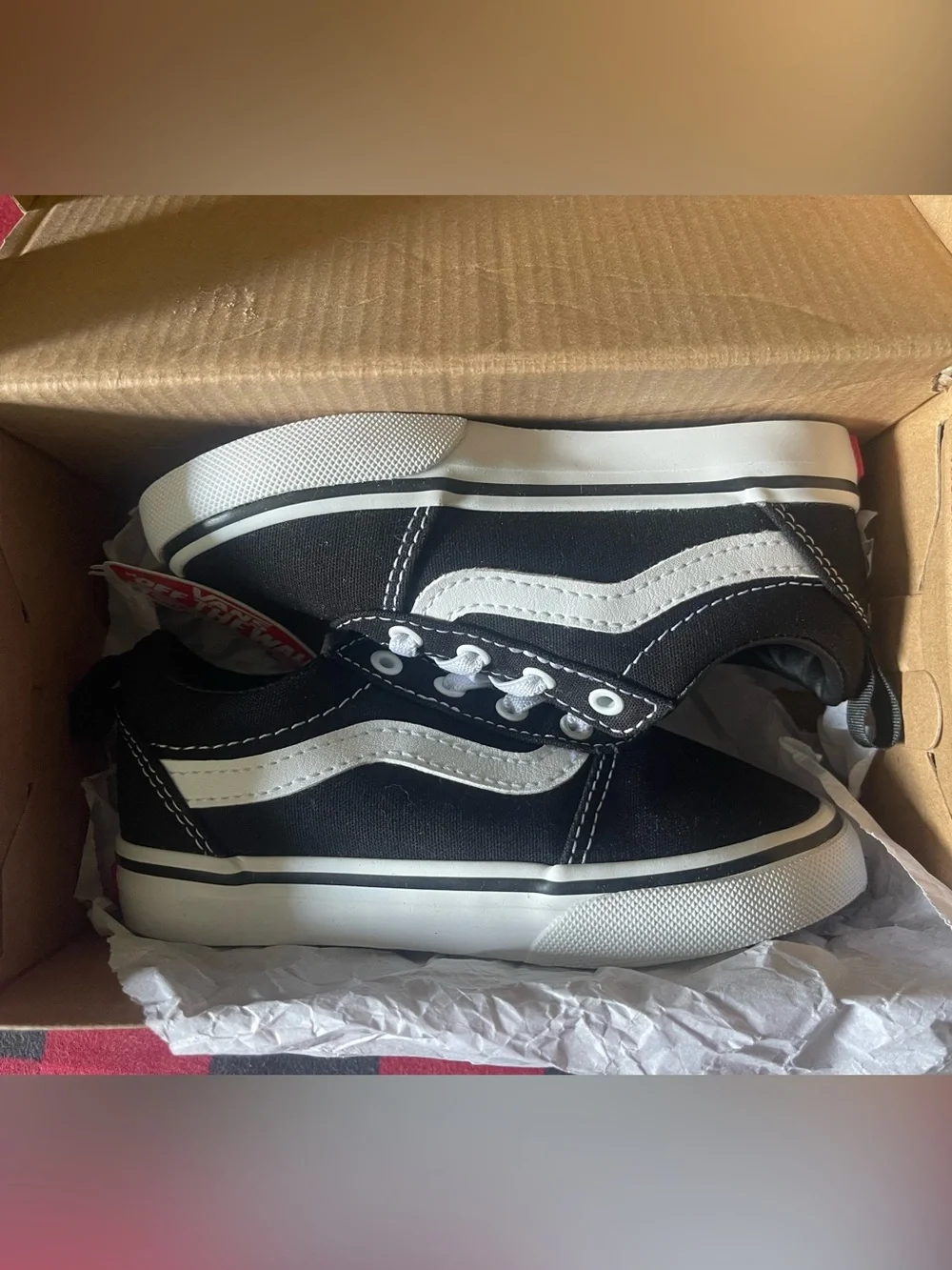 Vans Kids Black and White Low-Top Sneakers **Brand New W/Tags** Size 9